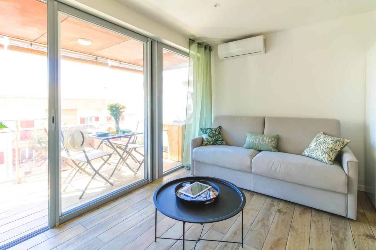 Select'Sohome - Appartement Renove Au Coeur Du Centre-Ville Du Lavandou - A Proximite Des Plages Et Commerces - Gaia لو لا فاندو المظهر الخارجي الصورة